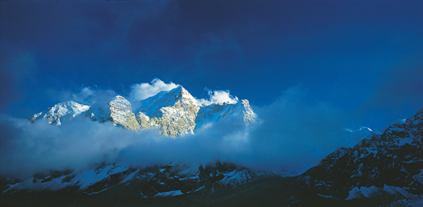托木尔峰-1（天山天池）-0009-郝沛.jpg
