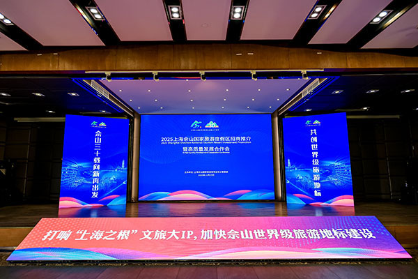 1764124324776053259.jpg PANL5210.jpg