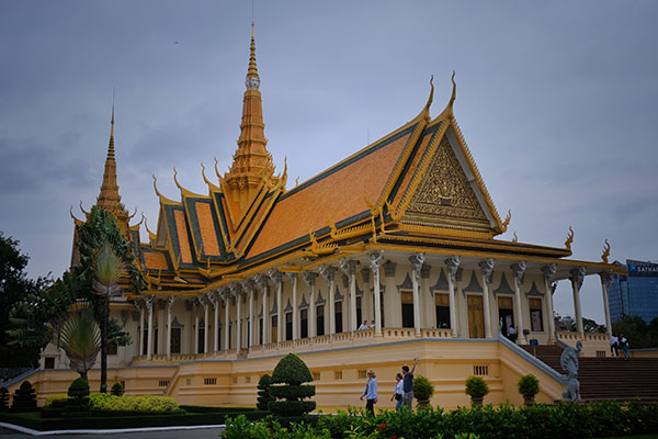 1765418347290000791.jpg 3..jpg